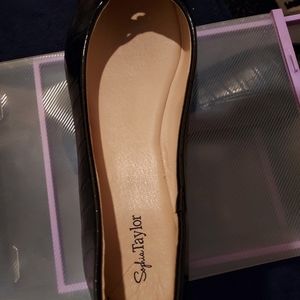 Black flats